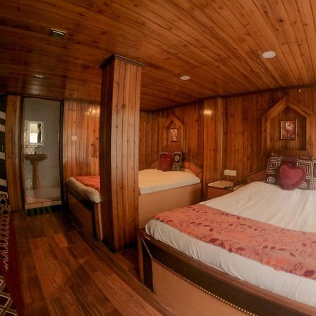 Grg Broadway Mall Road Darjeeling By Royal Collection Hotel Exteriör bild