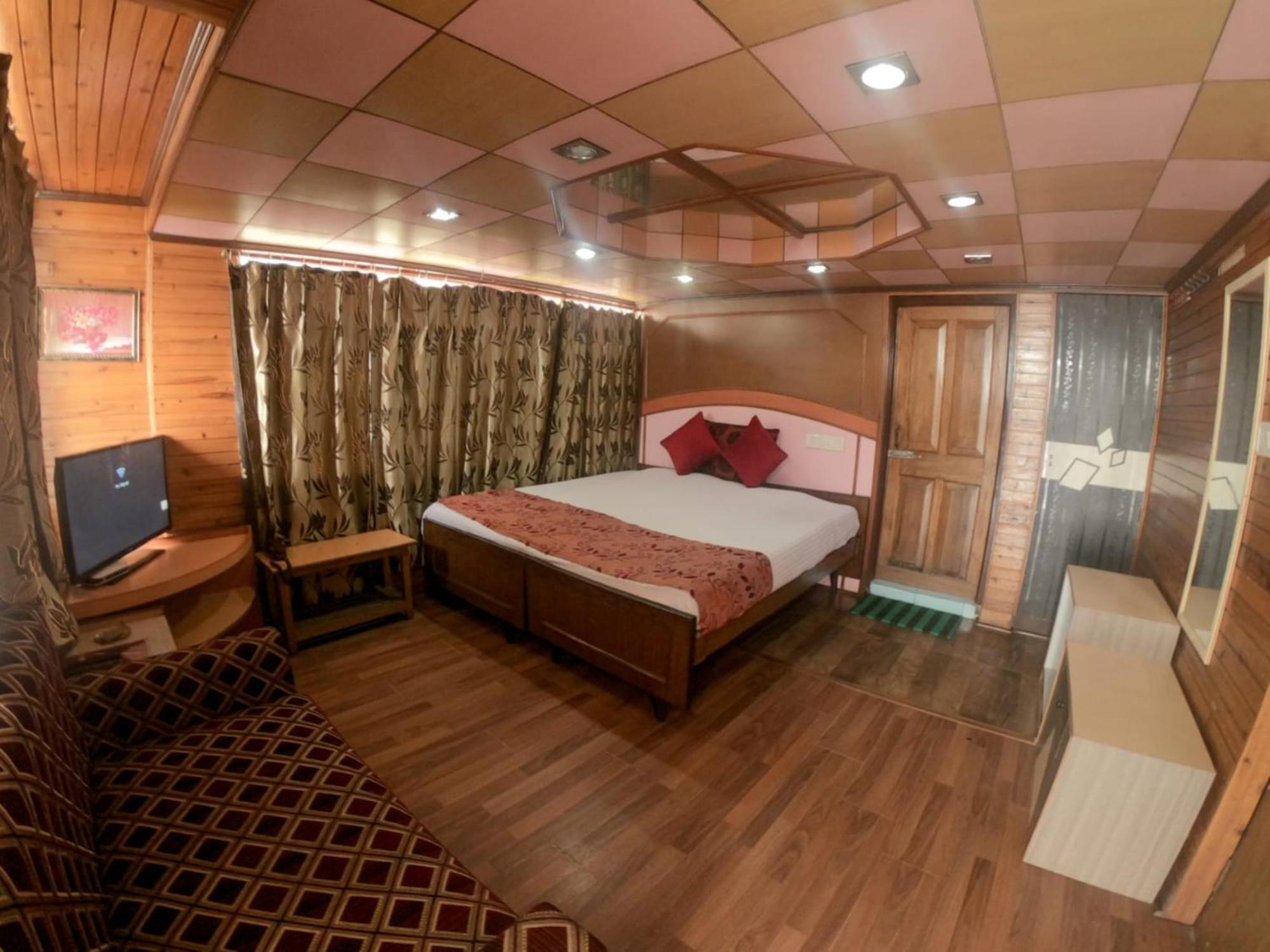 Grg Broadway Mall Road Darjeeling By Royal Collection Hotel Exteriör bild